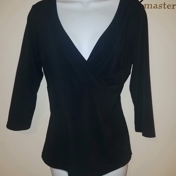 2 Med Blouses - Black V Neck - Lilac Sweater Top - Picture 6 of 8